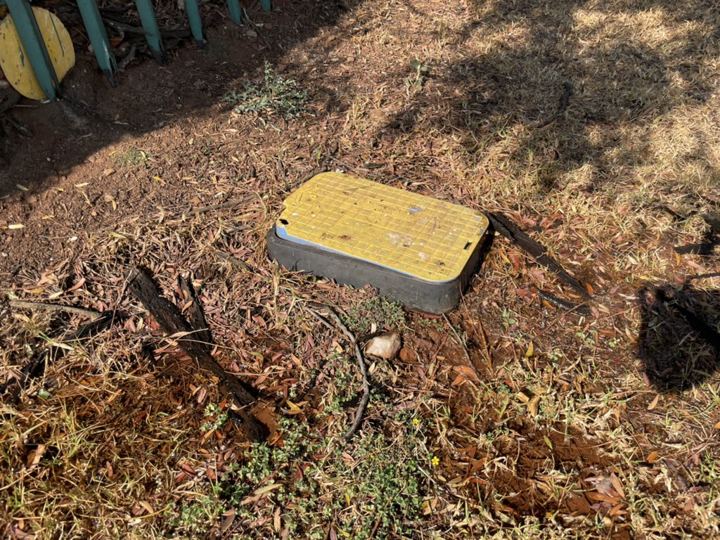morgans_physio's tweet photo. @JHBWater still no response to pressure valve leak @CityofJoburgZA https://t.co/dpfiUO8CdT