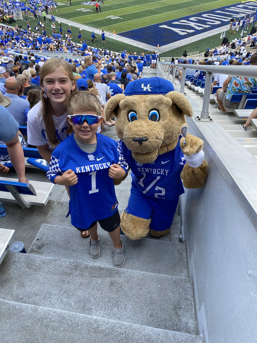 Wan’dale fans! Go Cats! #WEAREUK
