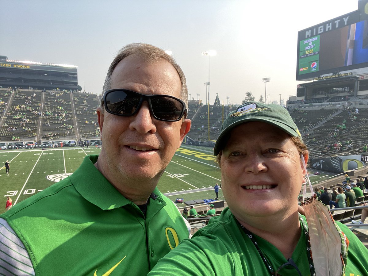 1bzerk's tweet photo. #GoDucks https://t.co/G3v8XatvDW
