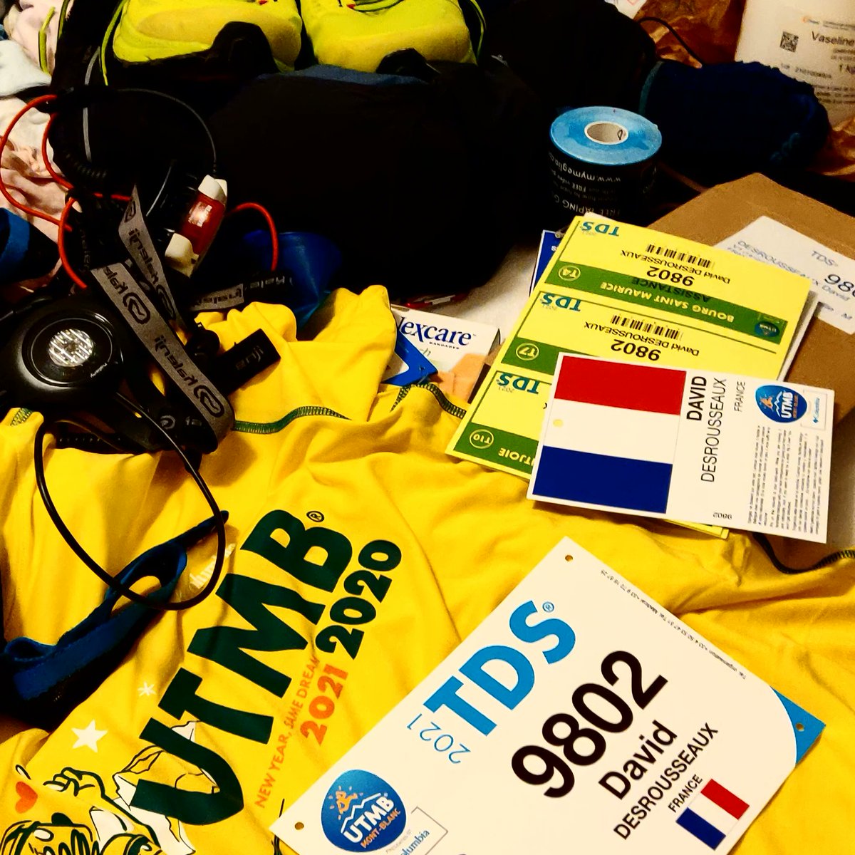 Épreuve neutralisée, mais #finisher quand même de la #TDS 2021 by <a href="/UTMBMontBlanc/">HOKA UTMB® Mont-Blanc</a> #ultratrail link.medium.com/T9cy3Z1zfjb