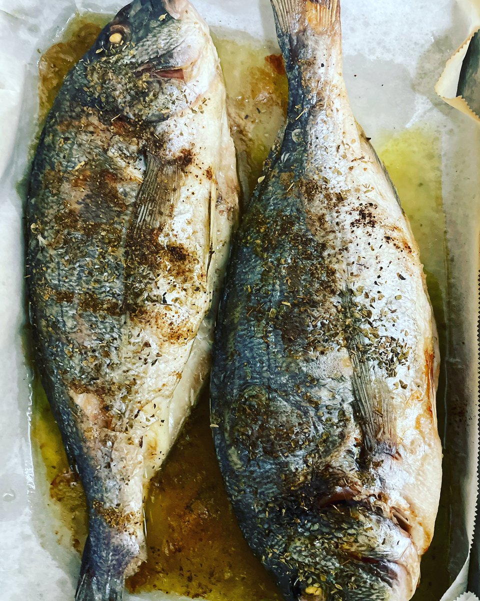 mash_nina's tweet photo. Oh yeah! π from the recent billingsgate market trip.
#seabream #loadedwithflavour #loadedwithstyle #loadedwithfun #flavour #style #fun #bream #billingsgate #billingsgatemarket #london #sea #seafood #seafoodlover #grilled #healthyfood #healthylifestyle #healthyeating #healthy https://t.co/cvLjAnYrrF