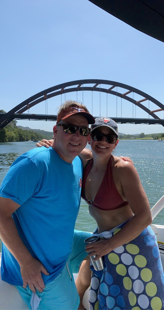greensprings49's tweet photo. Lake day w my besties! #lakeaustin #txlife https://t.co/oV71qeOguH