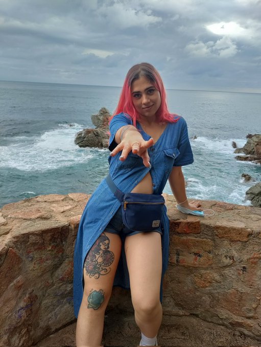 Holi❤️ https://t.co/xuJYPkCjO5