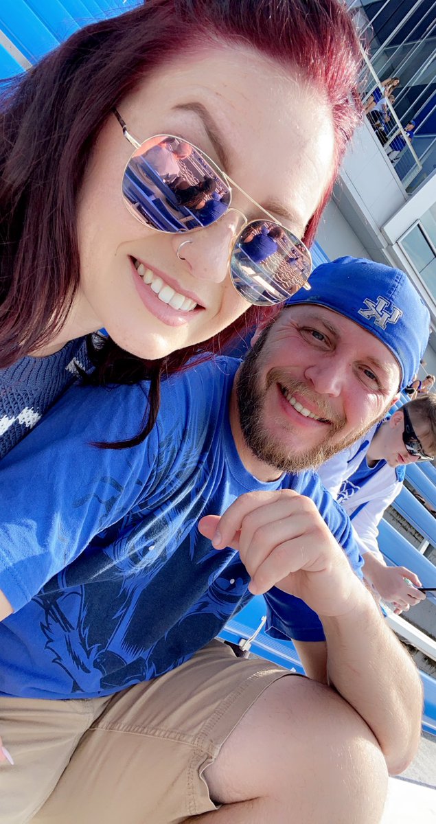 Sabz_013's tweet photo. Back Again!! #WeAreUK #BBN https://t.co/6jy7pdp6qL