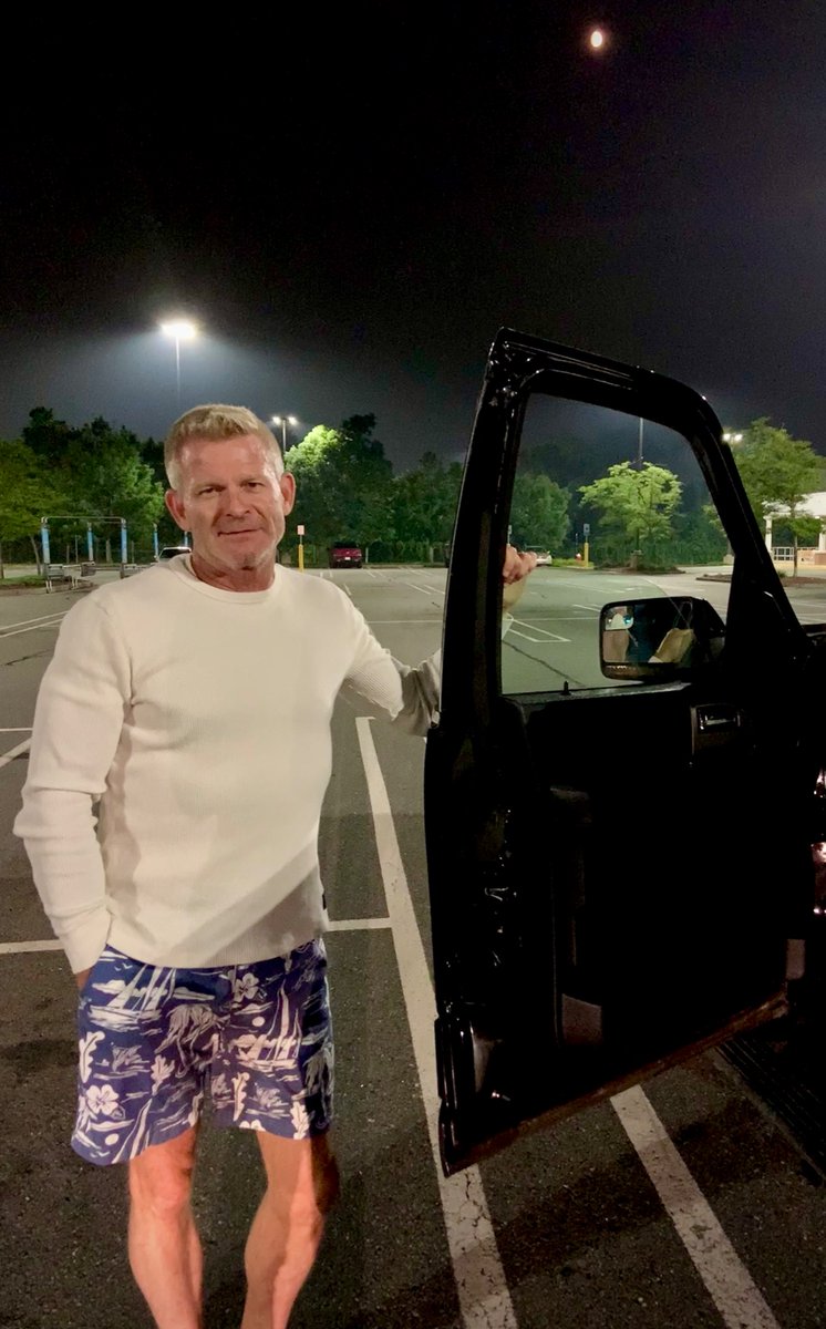 FineFinnishFox's tweet photo. If he opened the door for u on ur first date, don’t EVER expect him to stop. *make sure u reach across the seat sometimes to get his door 2! ❤️‍🔥 https://t.co/ILgTnpaKm3