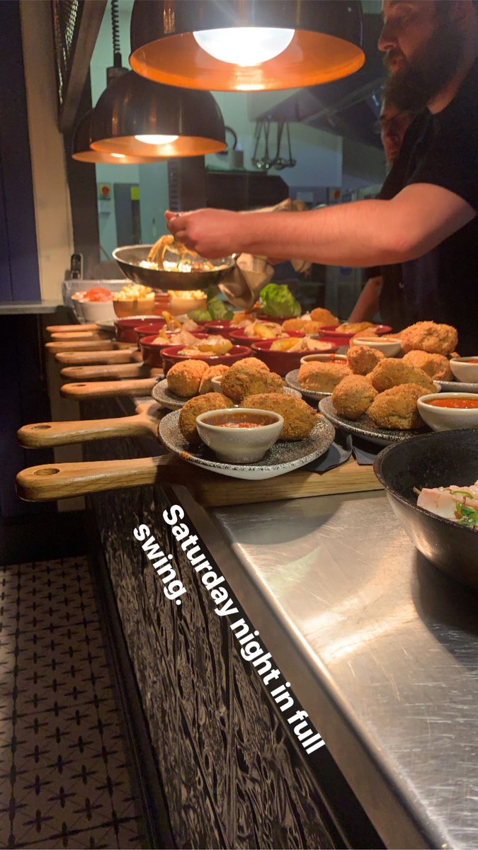 CastrosNewcast1's tweet photo. Such a good night, food flying out, drinks amazing range for all, a venue that is beautiful and most of all a welcome to all https://t.co/il0J9yDOHI