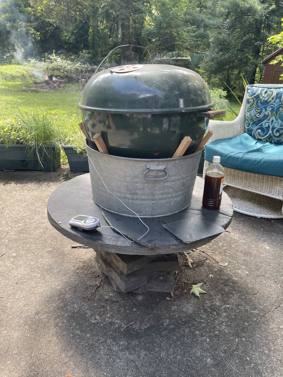 klkg's tweet photo. The legs finally gave out on our 30 year old ⁦@WeberGrills⁩. The kettle still smoking pork butt. https://t.co/FlAJBxcmBD
