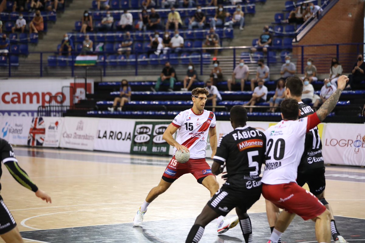 5 arriba a falta de 7 minutos.