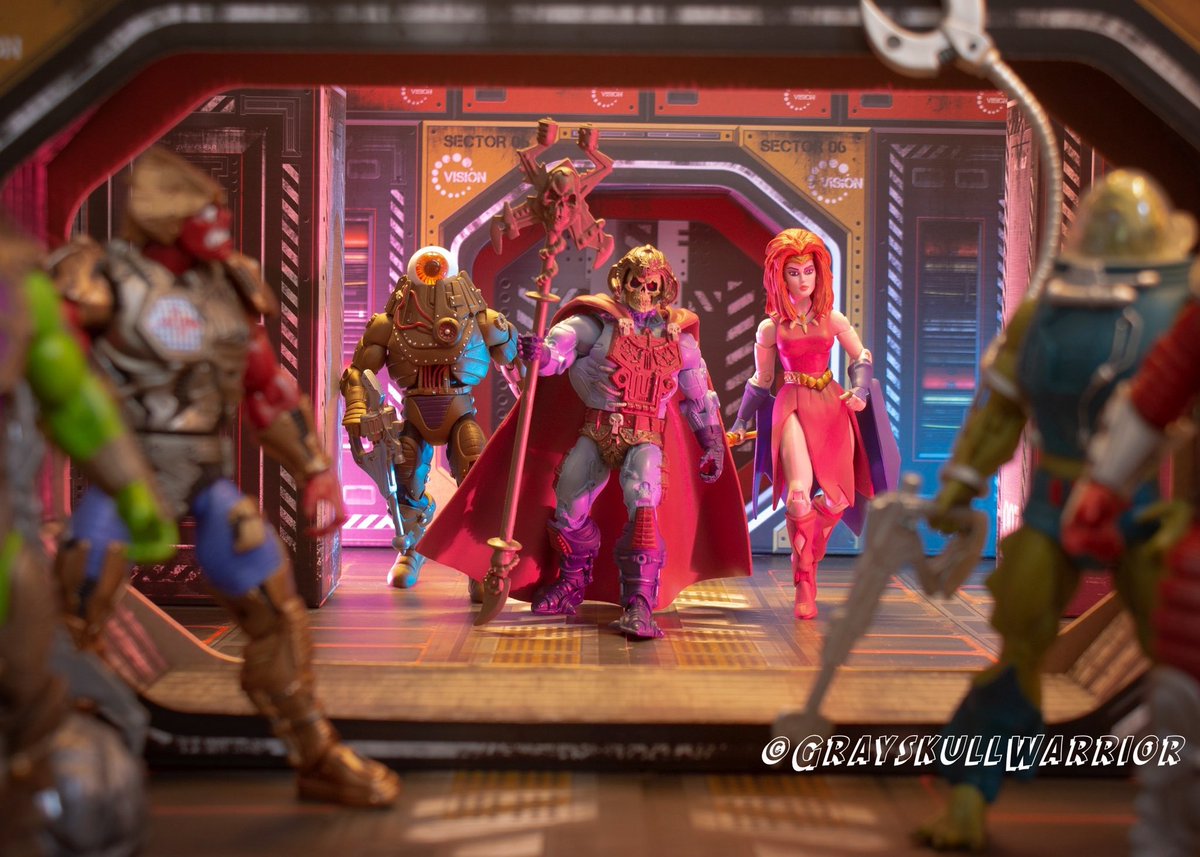 GSkullWarrior's tweet photo. Always make an entrance.. #skeletor #crita #optikk #flogg #quake #MastersoftheUniverse #heman https://t.co/OnN7zn493N