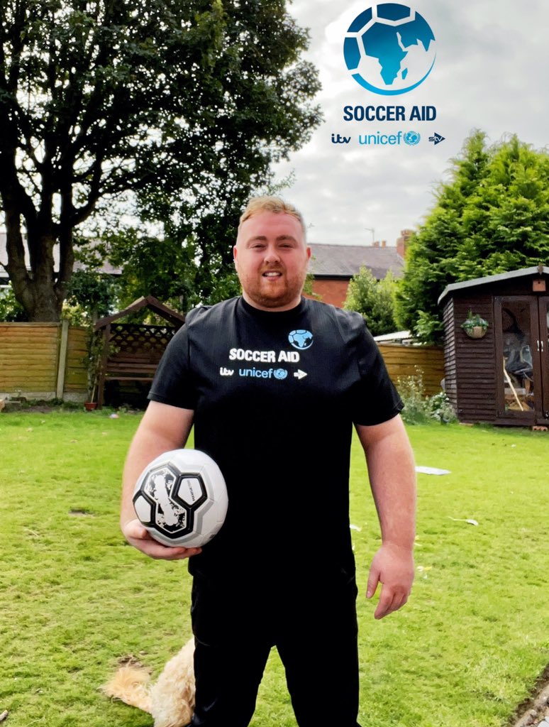 ScottChapman7's tweet photo. Looking forward to @socceraid 2021 on @ITV now for incredible cause @UNICEF Iβm party ready! πΊβ½οΈ good luck to all @robbiewilliams @JamesArthur23 @JamesBayMusic @WayneRooney and more! #SoccerAid #socceraid2021 #football #charity #UNICEF #itv #socceraidparty #kittedout https://t.co/SIT0hrUo2t