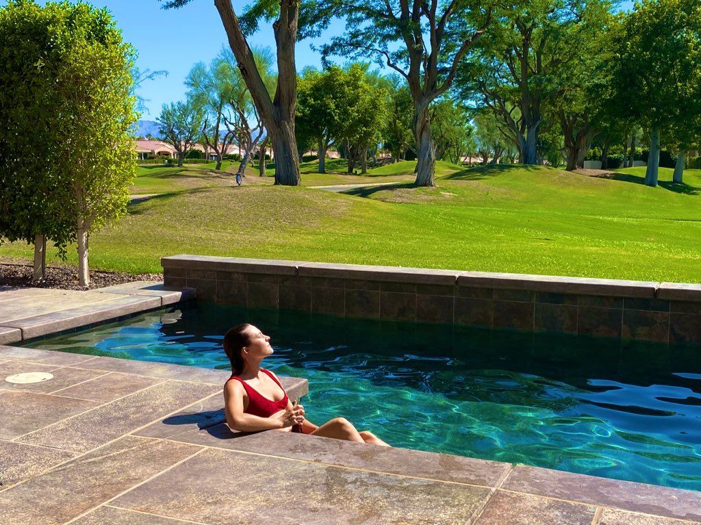 114 degrees in the gorgeous #californiadesert &gt; whatever #losangeles has to offer 90% of the time #weekendvibes