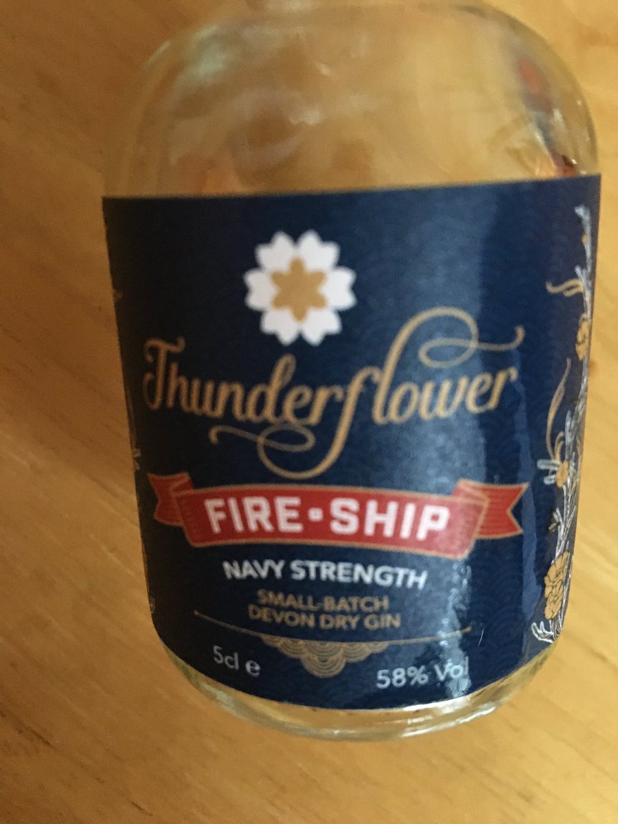 Gin Tonic tweet media