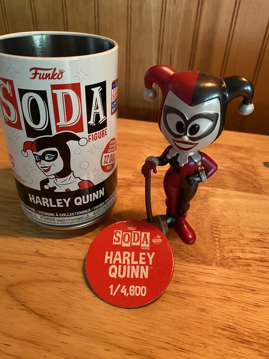 allenshea13's tweet image. This is strange #harleyquin #Funko #FunKon2021 #sodasaturday