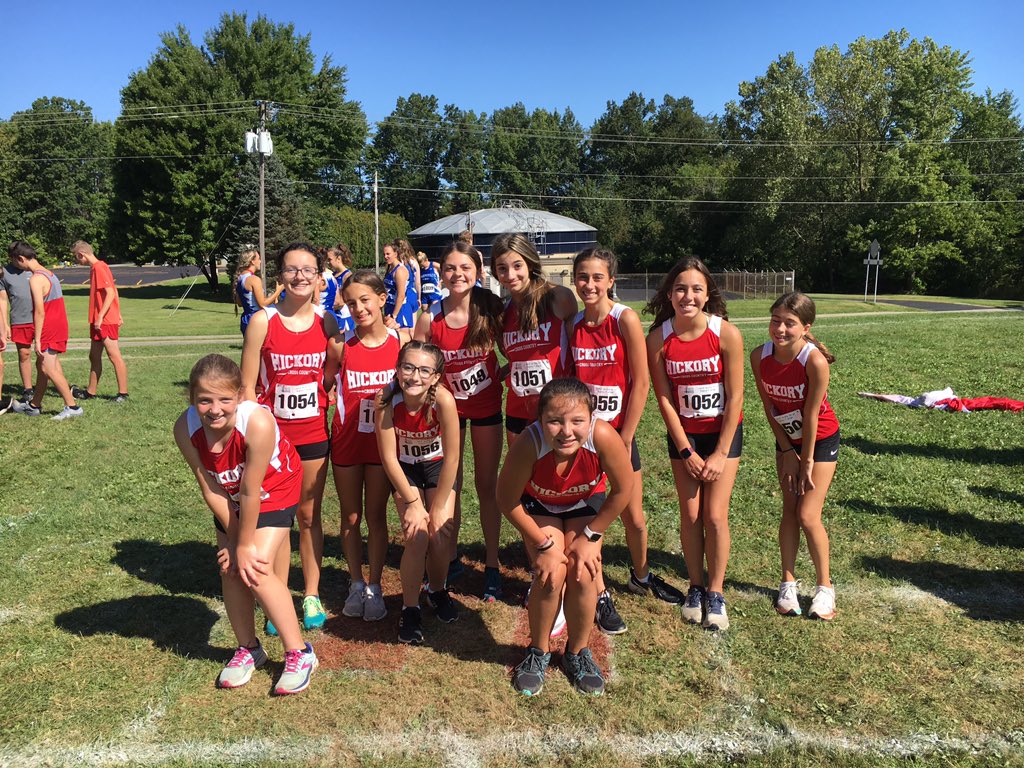 CrossHickory's tweet photo. @HSD_Athletics @CrossHickory Jr High girls set to start the #HickoryHornetHarrier. Congratulations on your 2nd place team finish and 7 Medalists (Brooklyn, Emma, Alexia, Ashlynn, Mia, Ellie, Lila)! #HickoryStrong! https://t.co/rvH7YW6Onk
