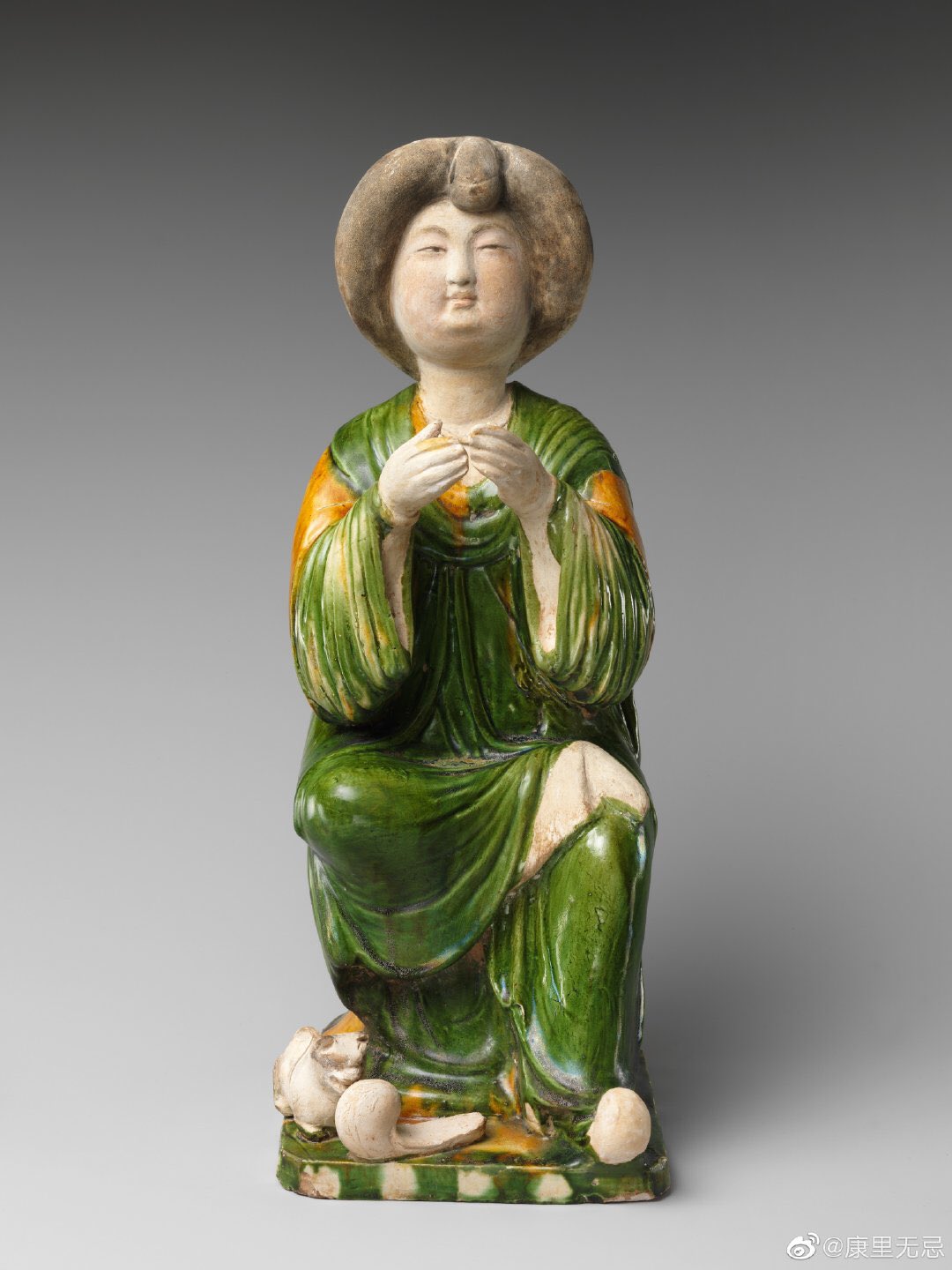 中国美術 三彩 女人 俑 高39.5cm(LC329) A large painted pottery figure of a court lady, Han dynasty