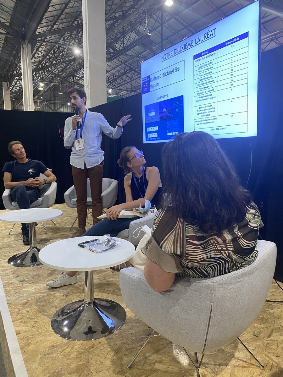 orovellotti's tweet photo. And the winner is: bugttrap using #ai and tour ils #Smartphone to detect #moths 🦋🦋🦋#Hackathon #hack4nature https://t.co/bsFppYydch