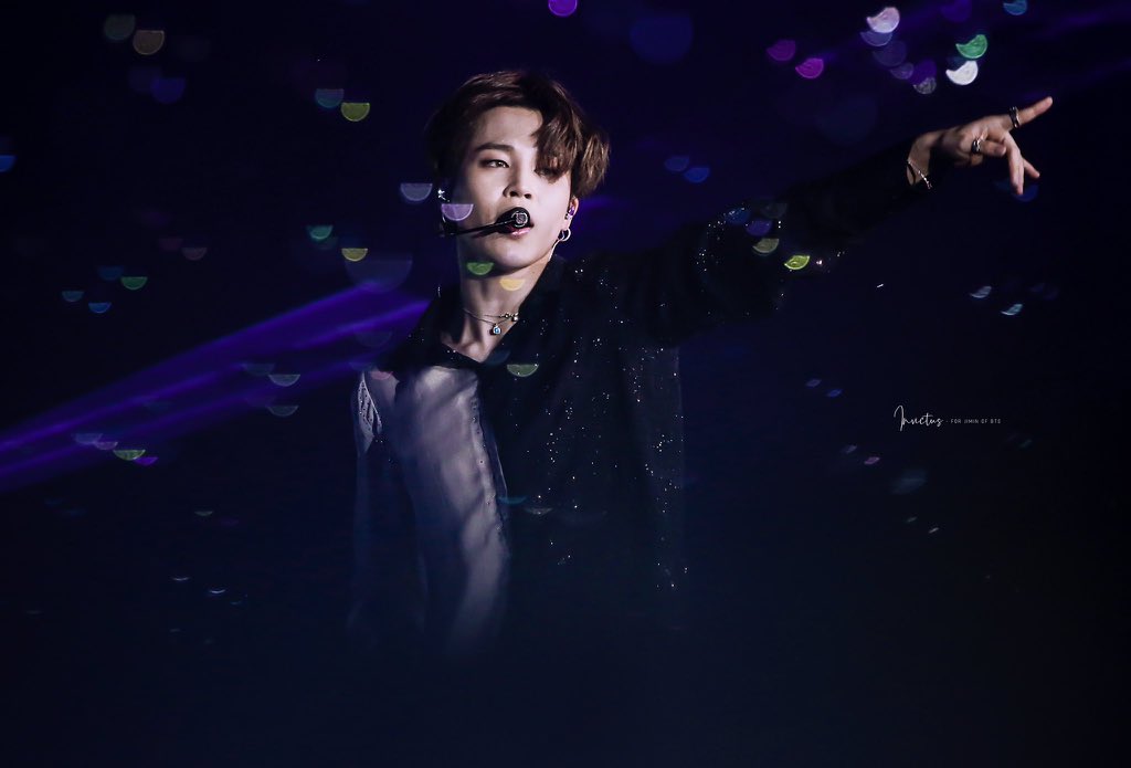 BTS_EGYPT_EAGLE's tweet photo. عدي 4 سنوات علي إصدار عظمه جيمين SERENDIPITY 🔥💜

حقيقي اغنيه جميله اداء وصوت ولحن 🥺

OH MY GOD, PARK JIMIN😭😭

#4YearsWithSerendipity
#세렌디피티4주년축하해

@BTS_TWT @BIGHIT_MUSIC #BTS #방탄소년단 https://t.co/bxWWuCejk1