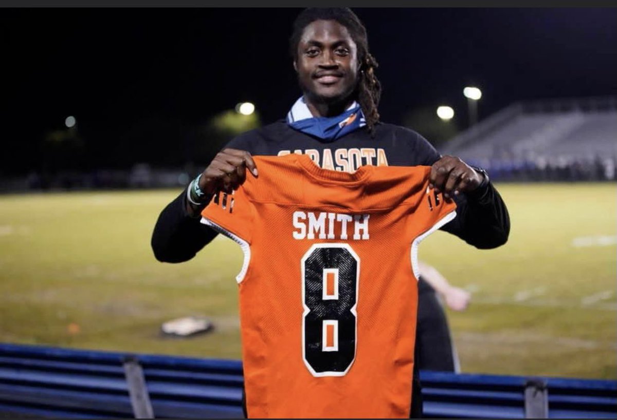 Every game we make sure you there miss you my boy 💪🏾💯 #LLJ8🕊