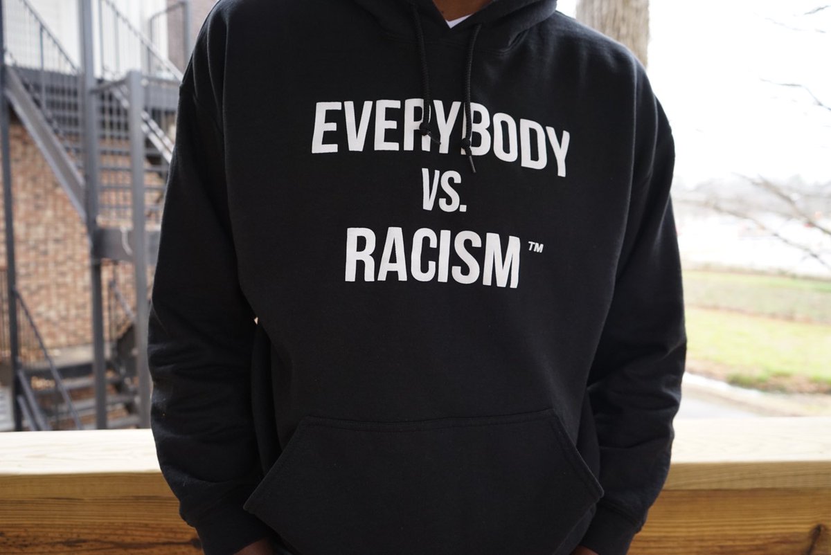 EverybodyvsRac's tweet photo. Fall is right around the corner so it’s time to start bringing out those EVR hoodies ✊
🛒: https://t.co/XUnche93Tb https://t.co/8acWSGYE4o