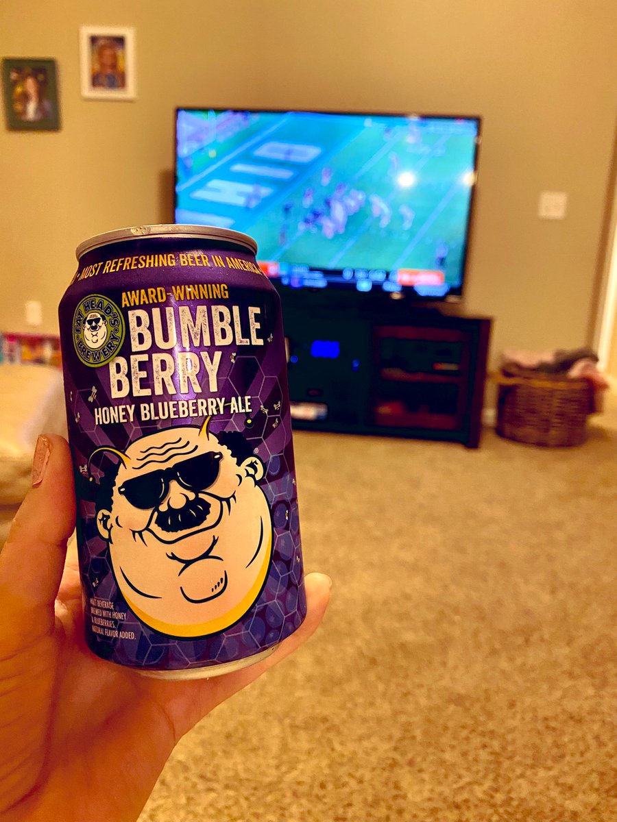 erinm28's tweet photo. ππ»
@FatHeadsBeer #BumbleBerry https://t.co/pA66wrmQDd