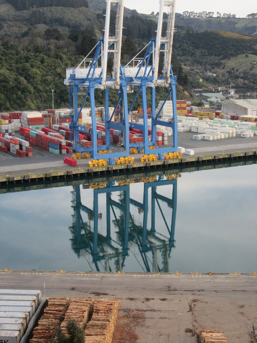 allanrob9's tweet photo. View of #PortOtago from #ObservationPoint #PortChalmers #NZ https://t.co/0HnC8p6cIY