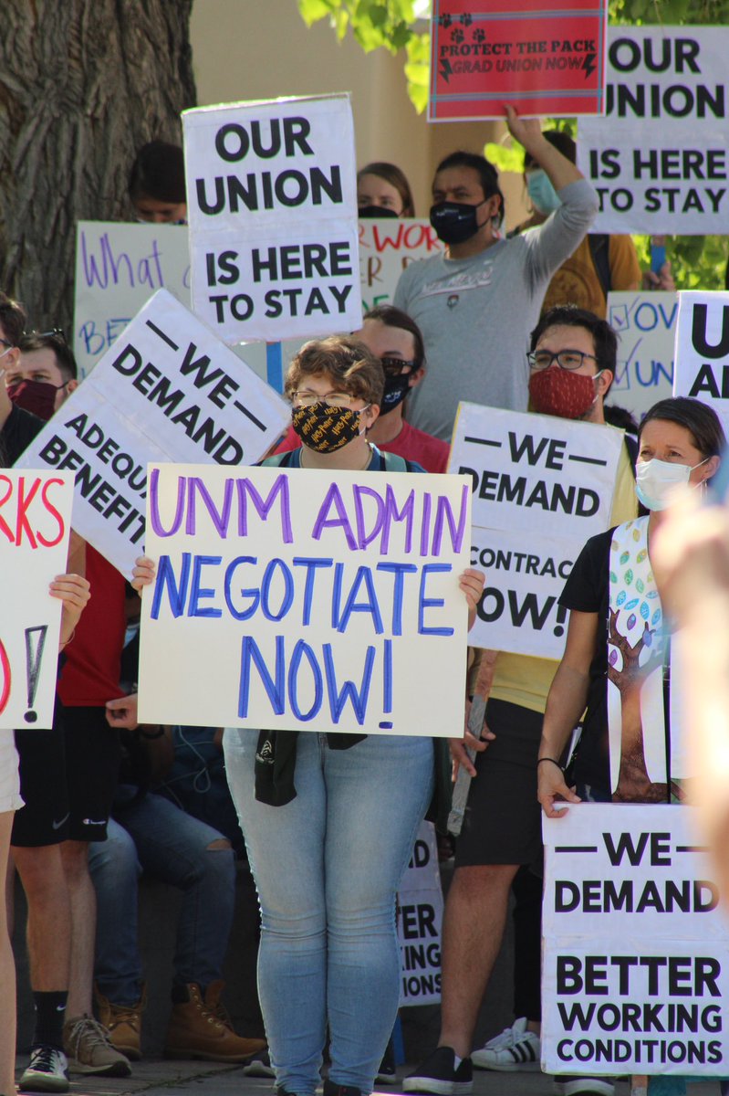 unmgradworkers's tweet photo. ❤️‍🔥 THANK YOU ❤️‍🔥

We have the best supporters, community members, union friends, and undergrads ever! 🤗 You all made the rally such a success! Hundreds marched through campus with us to deliver our demands to @UNM admin ✊⚡️ 

(📸 @JazminMrno) https://t.co/A4gMWkBUKg