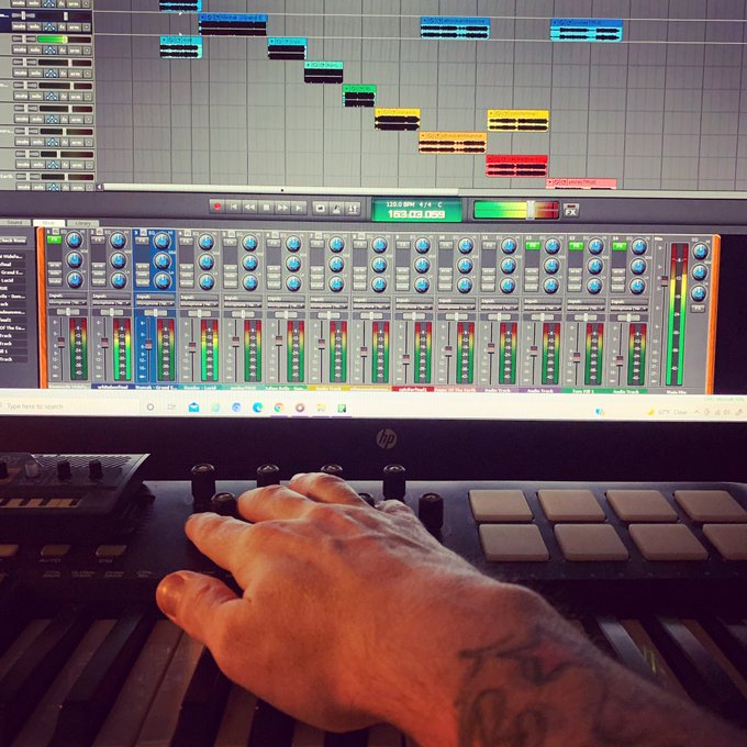 Starting work on the next skekDude show this weekend. So far it&rsquo;s sounding beautifully awesome. #musicshow<a href="/tag/dj"class="tags"><span>#dj</span></a><a href="/tag/hiphop"class="tags"><span>#hiphop</span></a><a href="/tag/saturdayvibes"class="tags"><span>#saturdayvibes</span></a><a href="/tag/indieartist"class="tags"><span>#indieartist</span></a><a href="/tag/djset"class="tags"><span>#djset</span></a>
