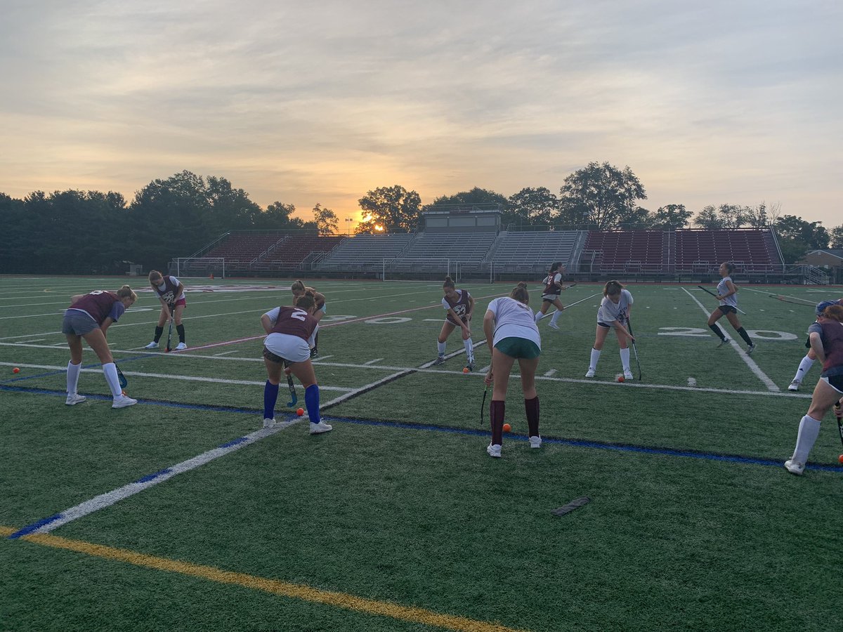 MrsLavelle's tweet image. 6:30am or 6:30pm…rain or shine…hot or cold(ish)…one-a-day or two-a-day…turf or grass…full field or sharing…What a week! So proud of these girls! ❤️🏑 #HEYRED #GCFH @GC_ATHLETICS_ @Garden_City_HS
