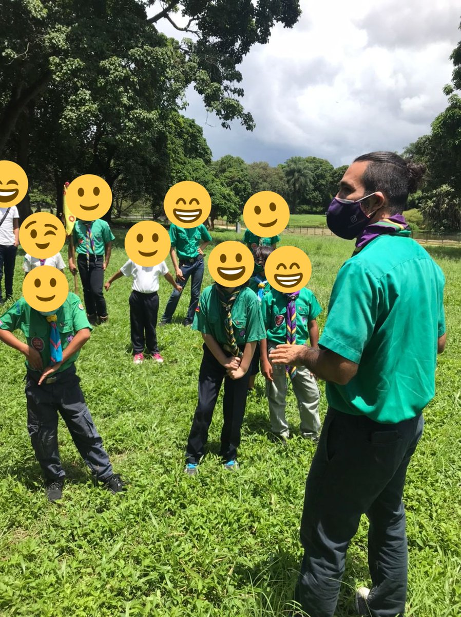 torresale71's tweet photo. Hoy fue un día bonito, de respiro (a pesar del tapabocas), de desconexión. #SabadoScout 
💜💚💛 https://t.co/yz3aZaLvNh