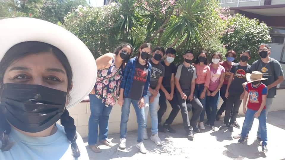 DCbtis206's tweet photo. En las últimas tres semanas el club ecológico Desierto Verde cbtis 206 ha  plantando 19  árboles endémicos. Felicidades jóvenes 
UNETE AL CLUB
ADOPTA UN ARBOL 
#nuevospulmonesparamiciudad 
#desiertoverdecbtis206 
#orgullocbtis206 
#SomosElCambioJoven https://t.co/Ziitntr6hO