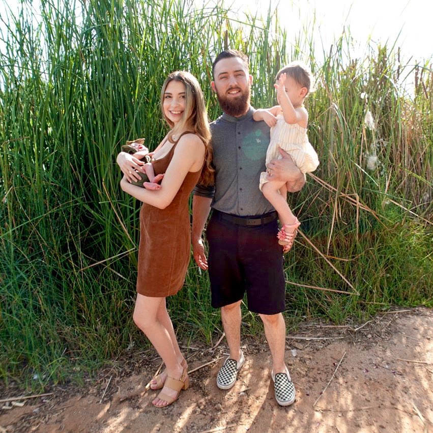 Lyscrawford's tweet photo. 👨‍👩‍👧‍👧💛 https://t.co/xu6KJWLxyW