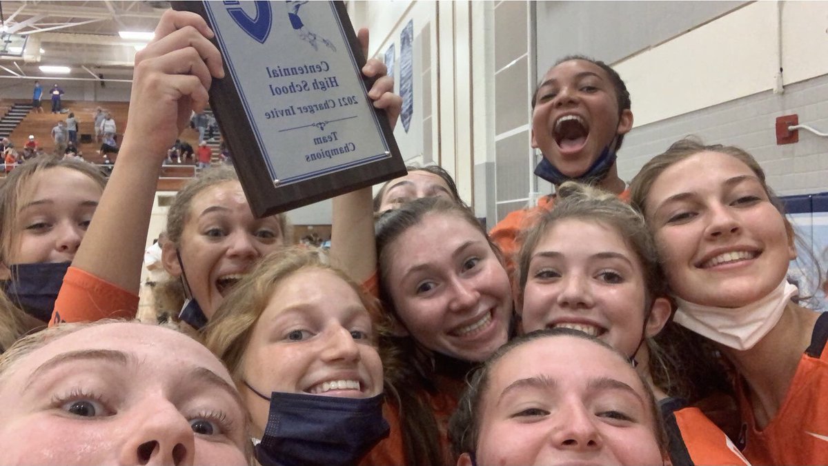 K_SINKUS's tweet photo. First time winning the Charger Invite!!!

We defeated Morton 28-26, 25-22 in the Championship💪🏼 

Went 5-0 on the day 🏆

Varsity is undefeated at 9-0 

🚀🏐 https://t.co/32btUX2gNA