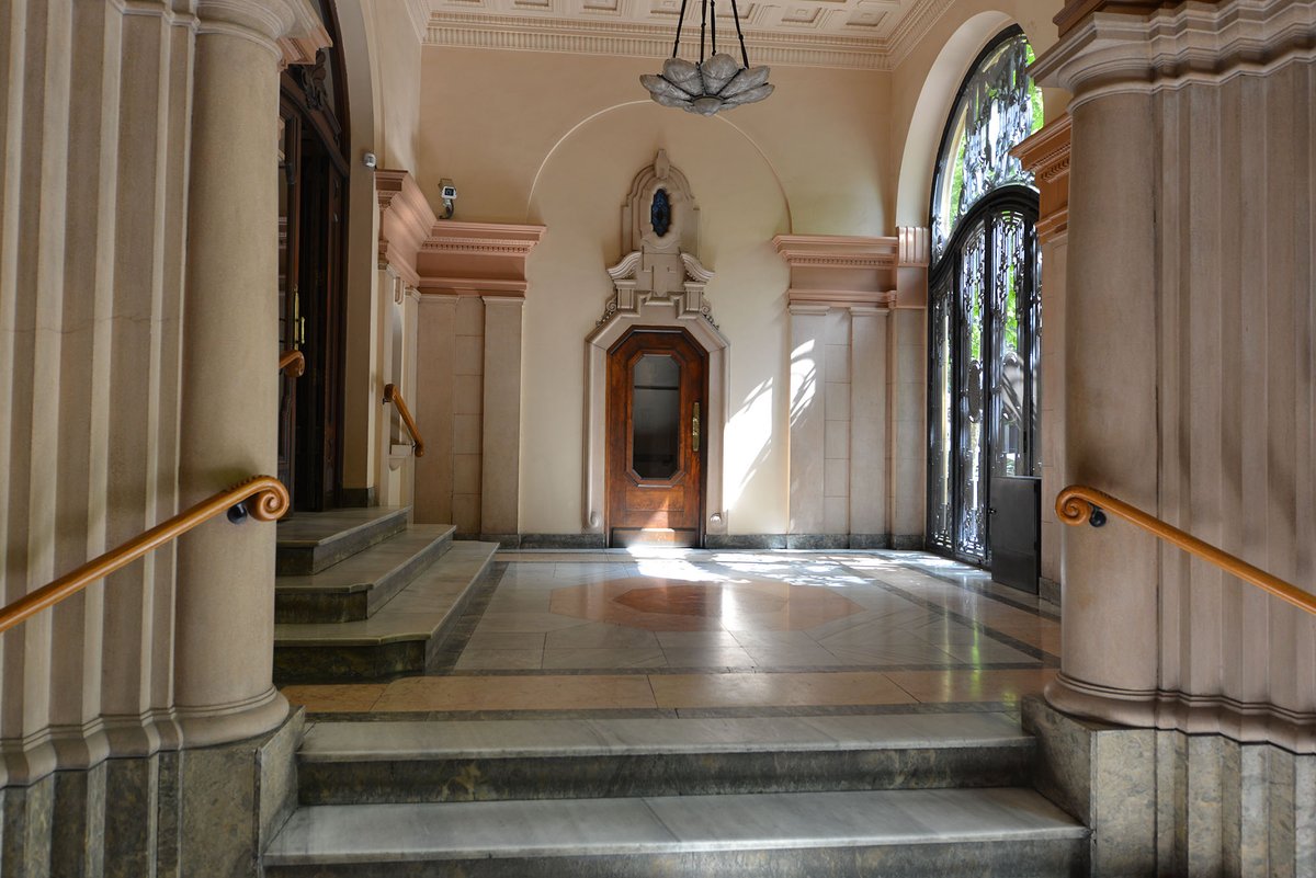 whose_ip's tweet image. Wose abre oficina en Madrid.
En el emblemático barrio de Salamanca, calle Velázquez núm, 10 y teléfono 91 781 74 11. A su servicio en nuestras oficinas de Valencia y Madrid. Seguimos creciendo.