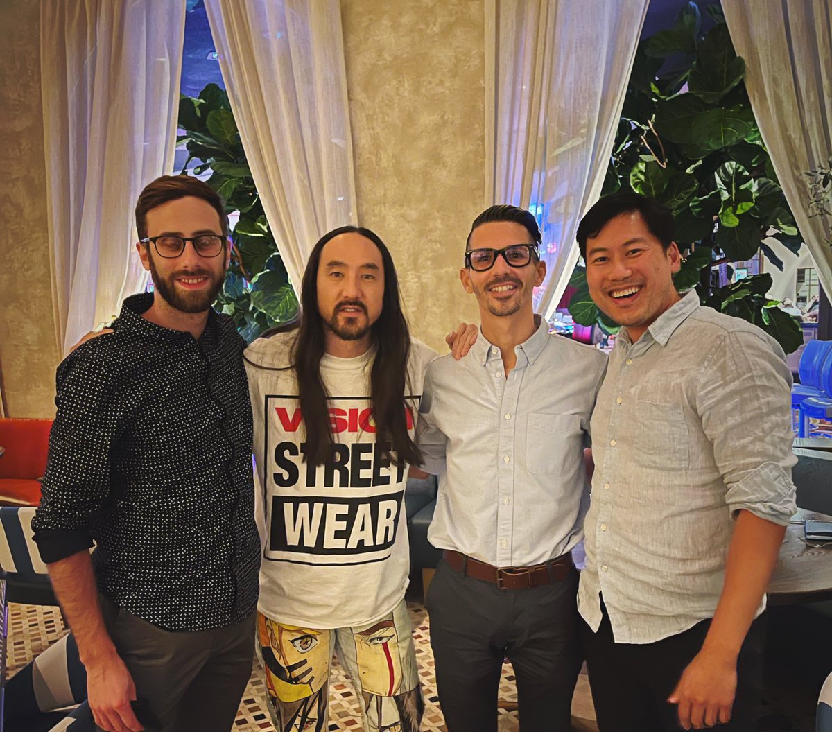 0n1Force's tweet photo. Last night, part of the 0N1FORCE team met with honorary 0N1 KA1 @steveaoki We would first like to say THANK YOU to Steve and his team for a once in a life-time experience! It was an incredible night all around! ( as well as @TheSmarmyBum for making the formal connection ⬇️⬇️⬇️ https://t.co/DCXlNptVOT