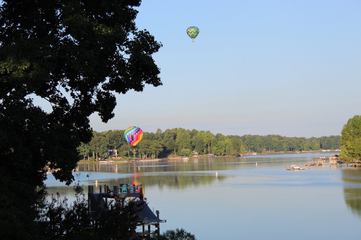 EmGee (marialice g) tweet media