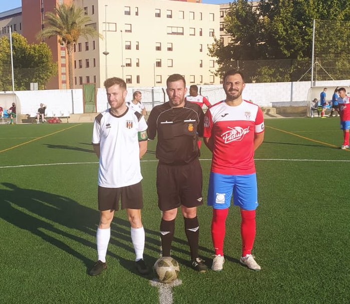 Academia_Merida's tweet photo. ✅ Victoria del #MéridaPromesasNuevaCiudad por 3-1  ante la @UDTalaveraReal en otro partido de pretemporadas nuestro #filial 

⚽️ Titi 
⚽️ Ramón 
⚽️ James https://t.co/OjzN4R1zyI
