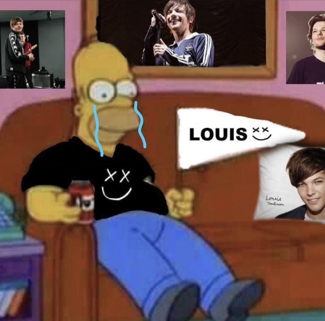ghostkiwi_28's tweet photo. louies viendo el documental https://t.co/yPJcxq5Cq8