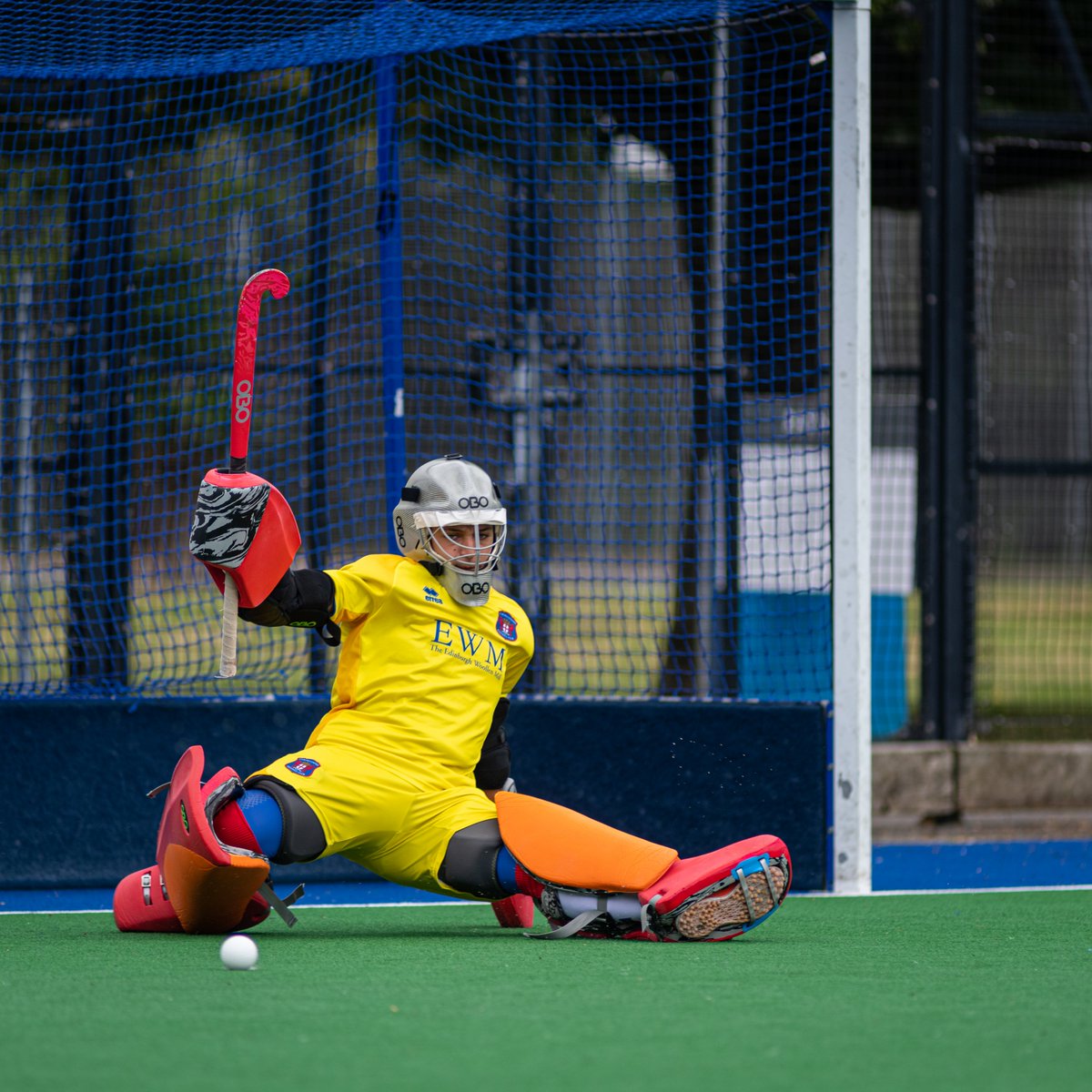 Perspective_P's tweet photo. First hockey game in nearly a year; great to be at Wimbledon this afternoon for the friendly between @WimbledonHC vs @DUHC1 Women teams. Few shots from the game. https://t.co/K7bNVzgBLw