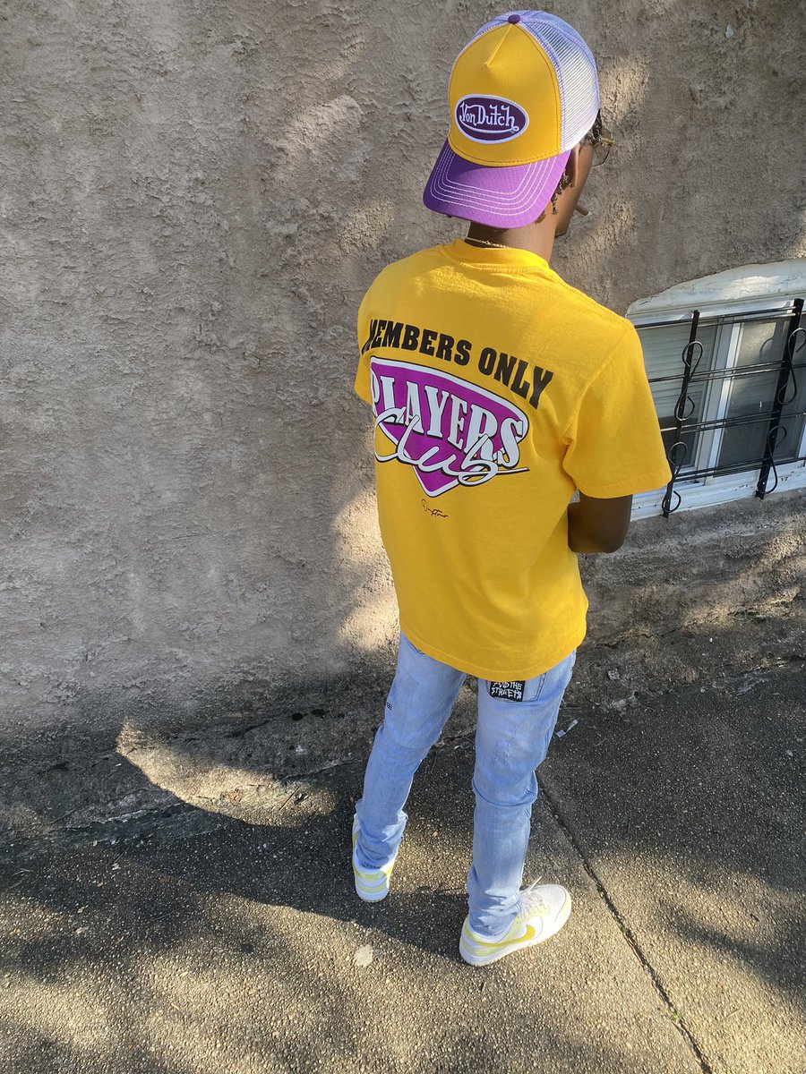 Emoney_NFC's tweet photo. Real Niggas Stand On All 10 👣  #NFCshxt✨✨✨ #4EvaCake💔 https://t.co/xWOvqL53dy