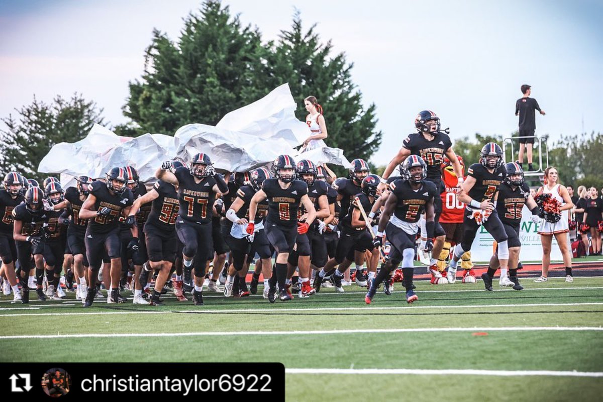 Outside The Lines tweet media