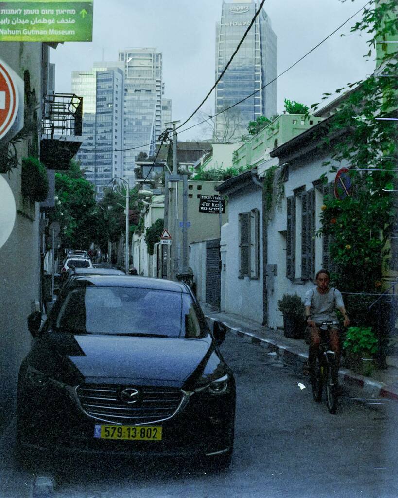 xelaing's tweet photo. neve tzedek

#35mm #nikonf #fujieterna500t #35mmfilm #35mmphotography #35mmfilmphotography #35mmstreetphotography #magazine35mm #35mmfilmphoto #35mmbook #35mmphoto #indo35mm #thedaily35mm #35mmcamera #35mmmagazine #film35mm #35mm_look #the35mmdiary #niko… https://t.co/siN12yajMe https://t.co/kTFHoz3gmN