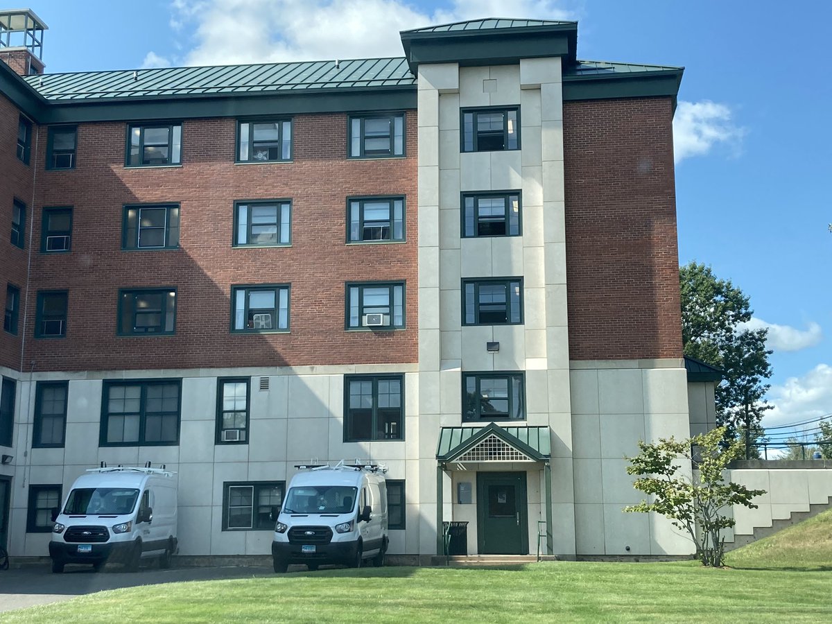 mrEnhs's tweet photo. 30 years ago TODAY I attended my 1st day of classes at UCONN, then drove home to Fairfield for my
Eagle Scout Board of Review.
What. A. DAY! #UCONN #Monteith #Towers #ColtHall #wowimold https://t.co/G1PknWRE8d