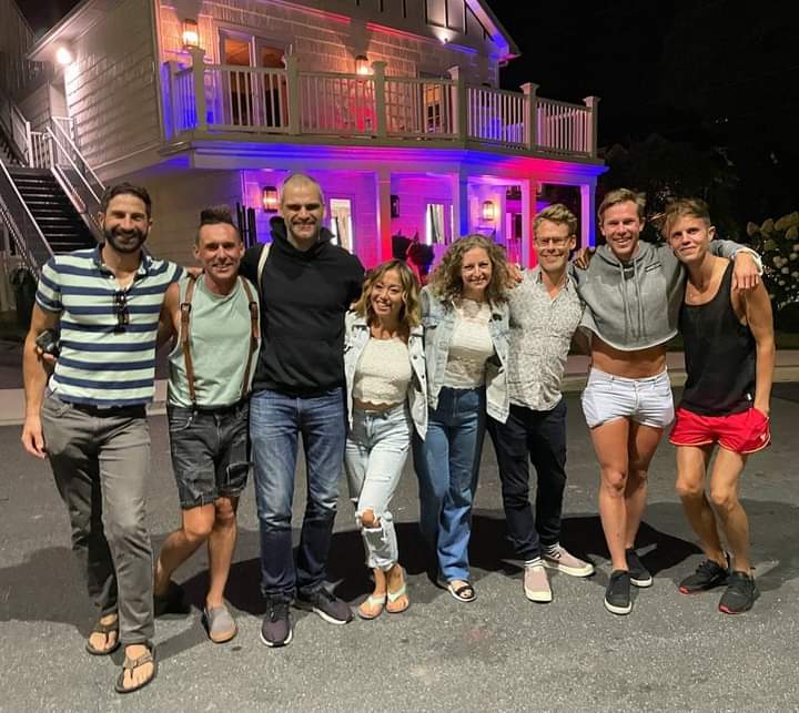 Another photo of Randy after his performance with The Skivvies last night at Rehoboth Beach Convention Center

Credits to Lauren Molina

#RandyHarrison #TheSkivvies