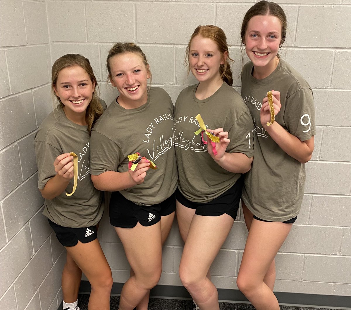 Lost two today, but from our losses we learn. This group is special. Can’t wait to practice again. ••Spirit•• <a href="/BellaKelleher/">Bella Rose</a> <a href="/CaralineConvil1/">Caraline Conville</a> ••POG•• <a href="/CorinneAshcraft/">corinne ashcraft</a> <a href="/ToliverKendall/">kendall toliver</a>