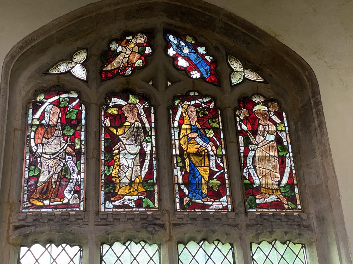 Gough_Janet's tweet photo. Extraordinary #TreeofJesse (ancestors of Christ) stained glass scheme 1320s complete with King David the Psalmist making music and wise King Solomon plus ?donor knight survives in later Perpendicular St Peter Lowick @Peterborodio https://t.co/2kM6I56pFM