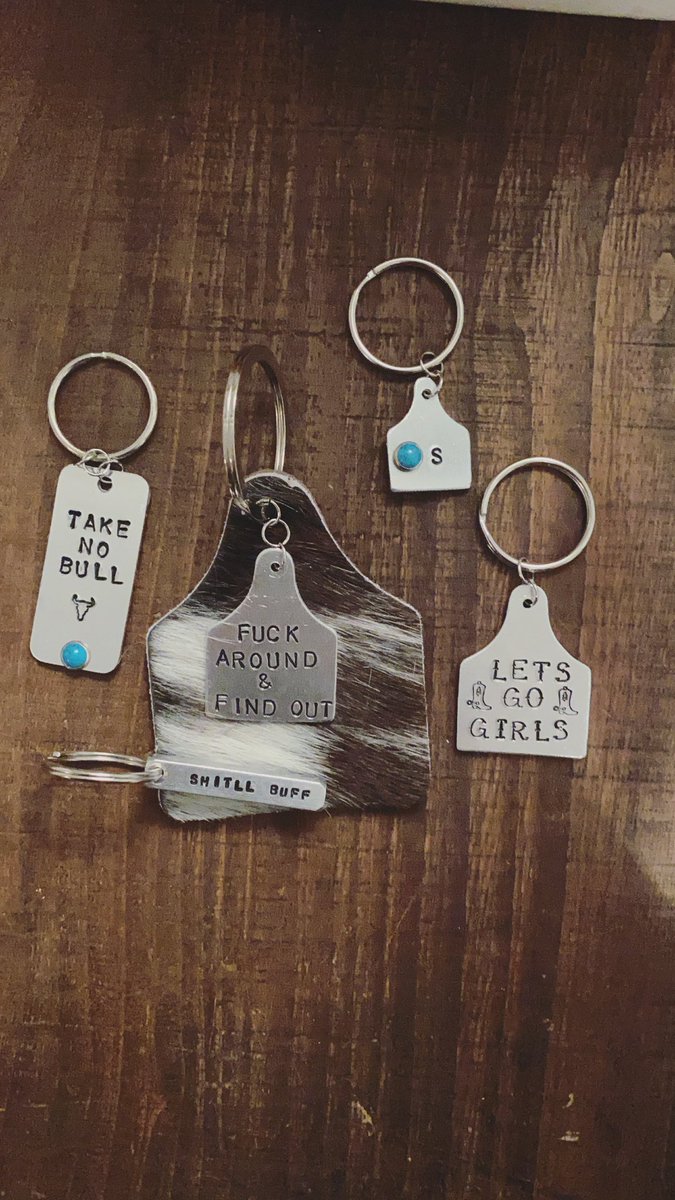 diamondclark_'s tweet photo. some more stuff I’ve been making! feel free to follow me on Instagram @ dimepiecedesigns :) https://t.co/jp1m7Fx4KR