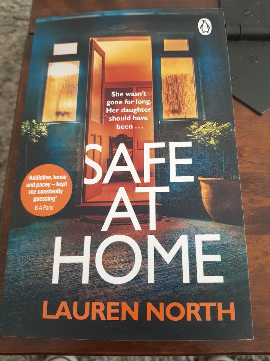 CathBax's tweet photo. #Book84 @LancsLibraries
#LancsReads2021
#SafeAtHome @LaurenNorth
Anxious Anna reluctantly allows her daughter Harrie to stay at home & hrs later after being delayed, something happened that will change their lives. Riveting & massively addictive. Out on 30/09
#BuyIt
A great read https://t.co/CkcPUNCZV7