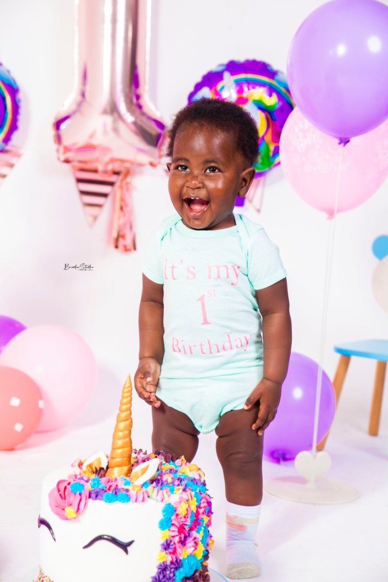 Manovhero1's tweet photo. My girl it's your first enjoy your moment my love daddy's daughter https://t.co/jhRVHTU9qd