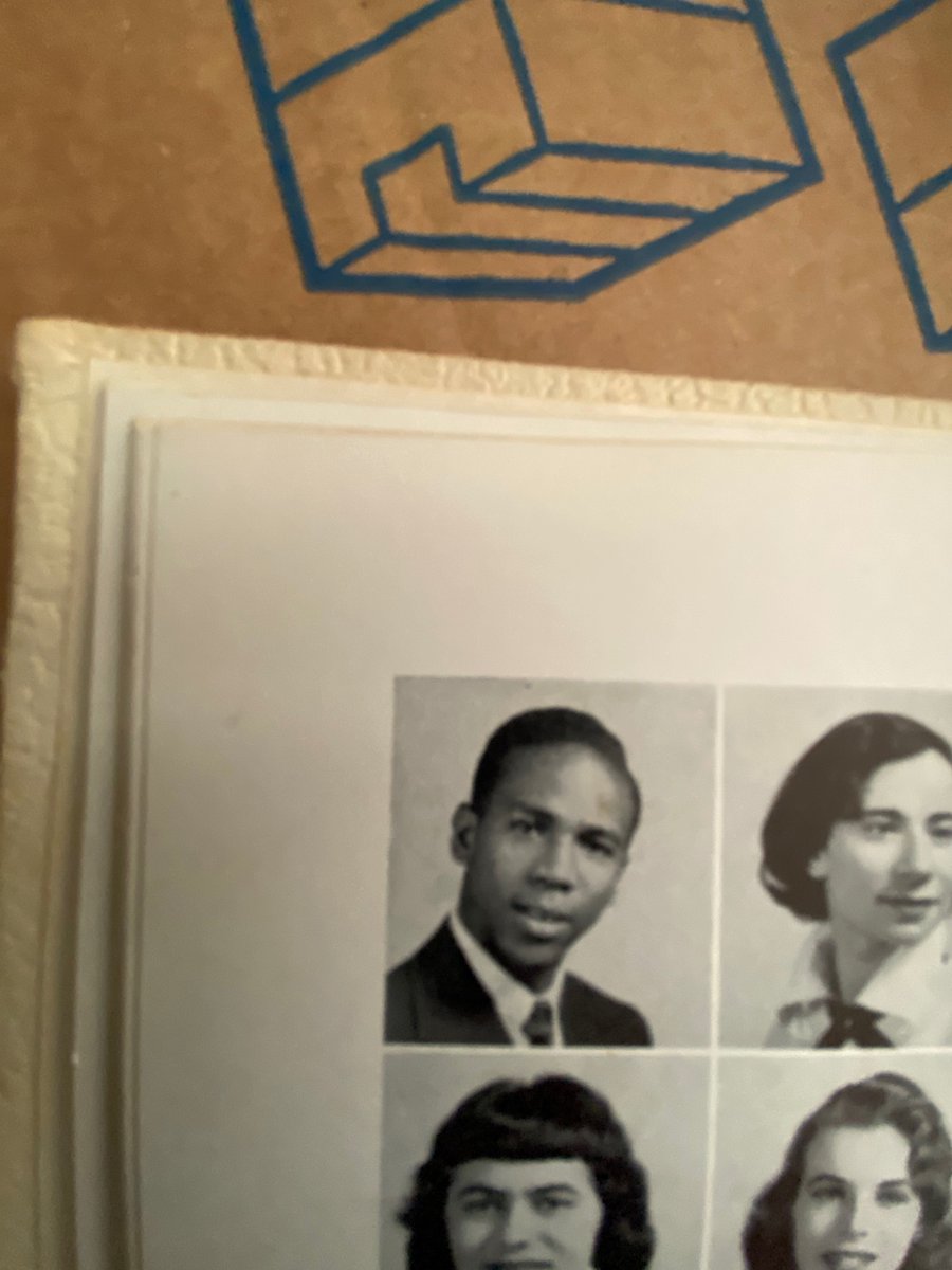 m_giordano's tweet photo. @LouisGossettJr Found my dad's HS yearbook from Lincoln High and you're in it. https://t.co/jee2SPuElQ