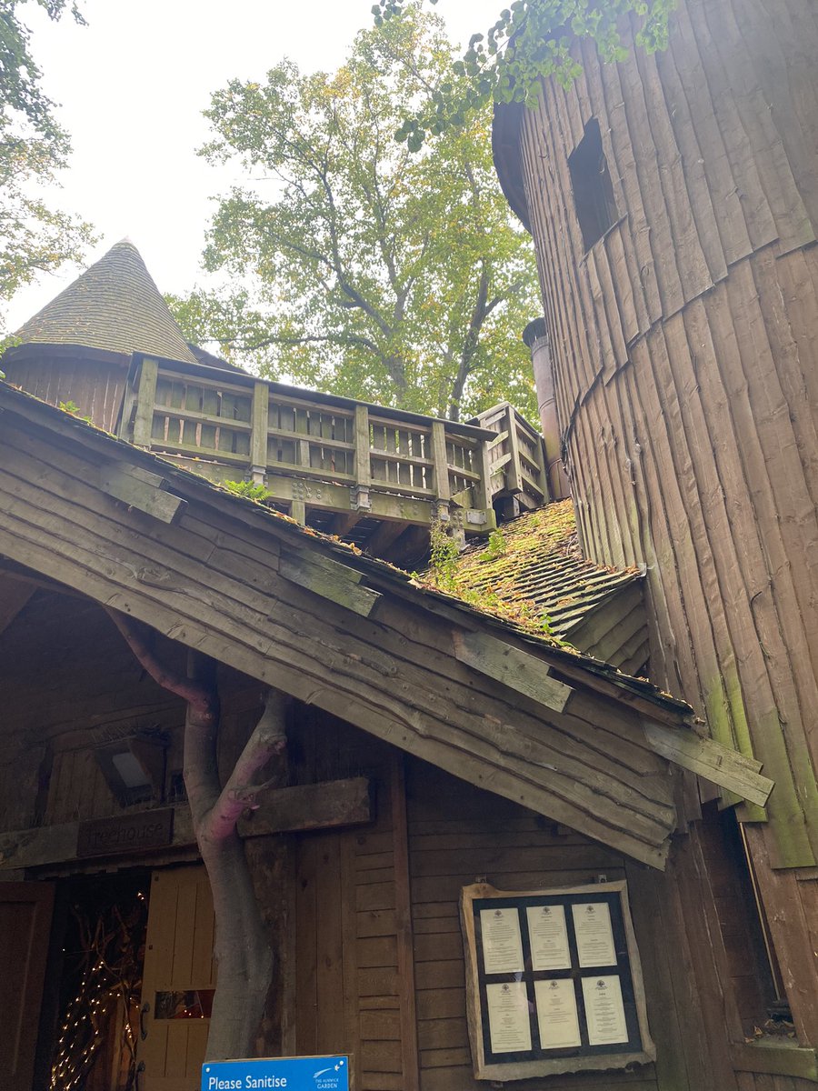 theseaglasscom1's tweet photo. #dayoff #alnwickgardens #alnwicktreehouse https://t.co/S266DdCi81